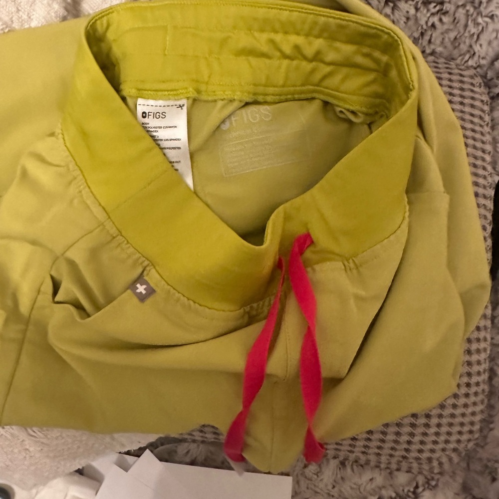XS Rafaela top petite small joggers. Good condition.